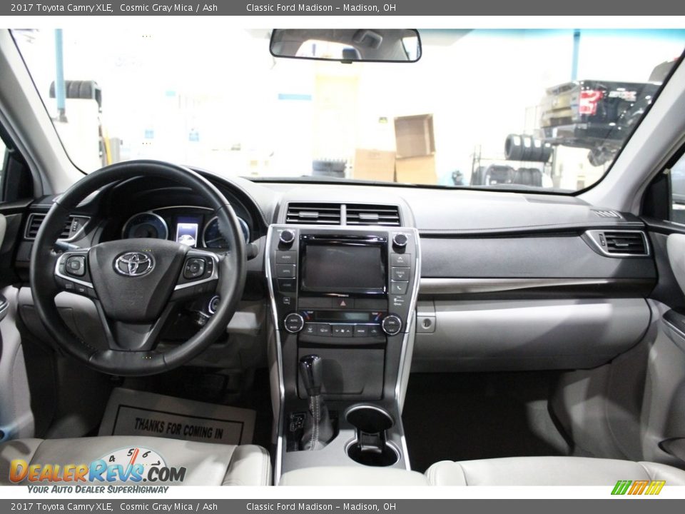 2017 Toyota Camry XLE Cosmic Gray Mica / Ash Photo #10