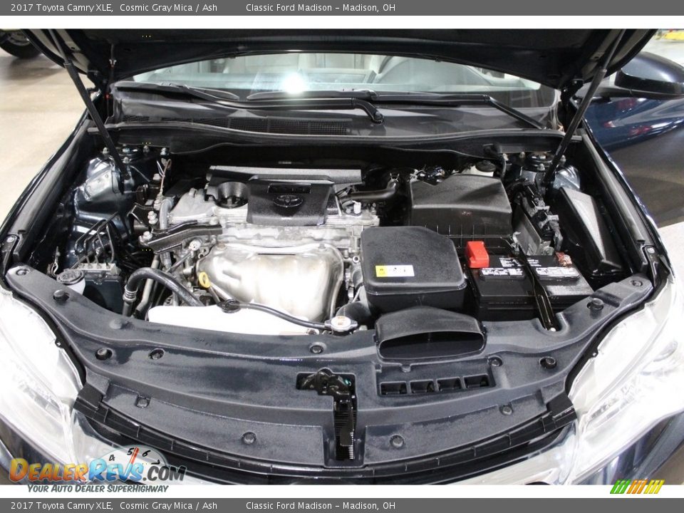 2017 Toyota Camry XLE Cosmic Gray Mica / Ash Photo #16