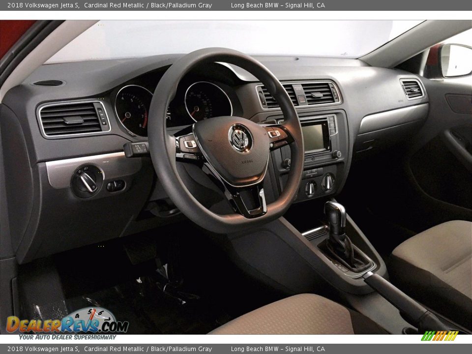 Dashboard of 2018 Volkswagen Jetta S Photo #21