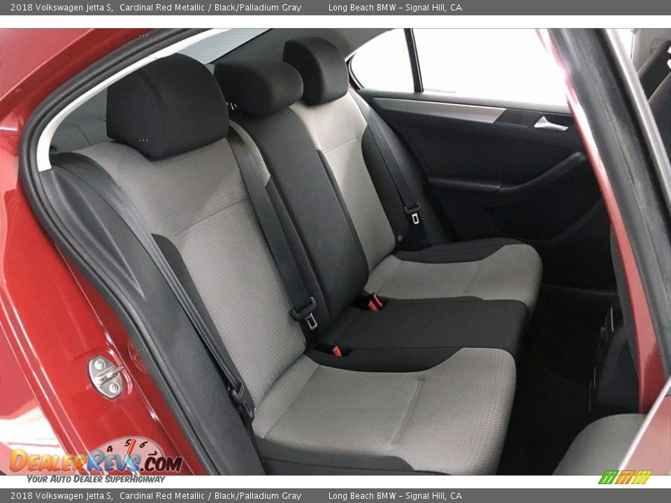 Rear Seat of 2018 Volkswagen Jetta S Photo #29