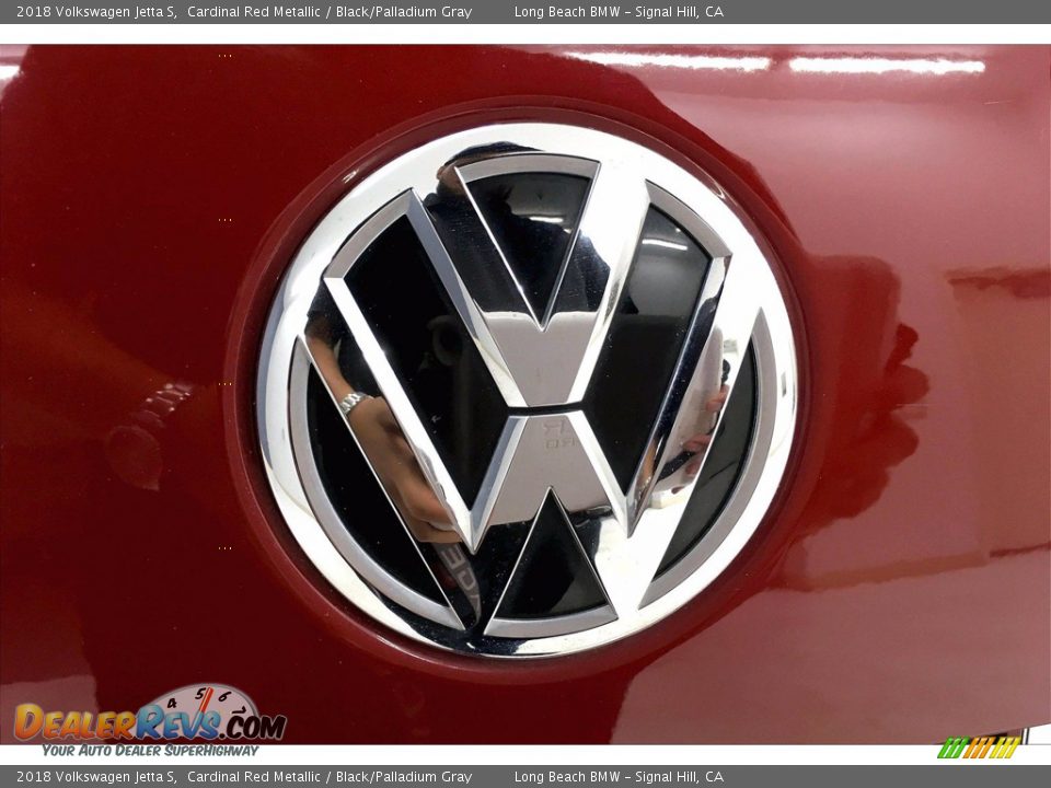 2018 Volkswagen Jetta S Logo Photo #33