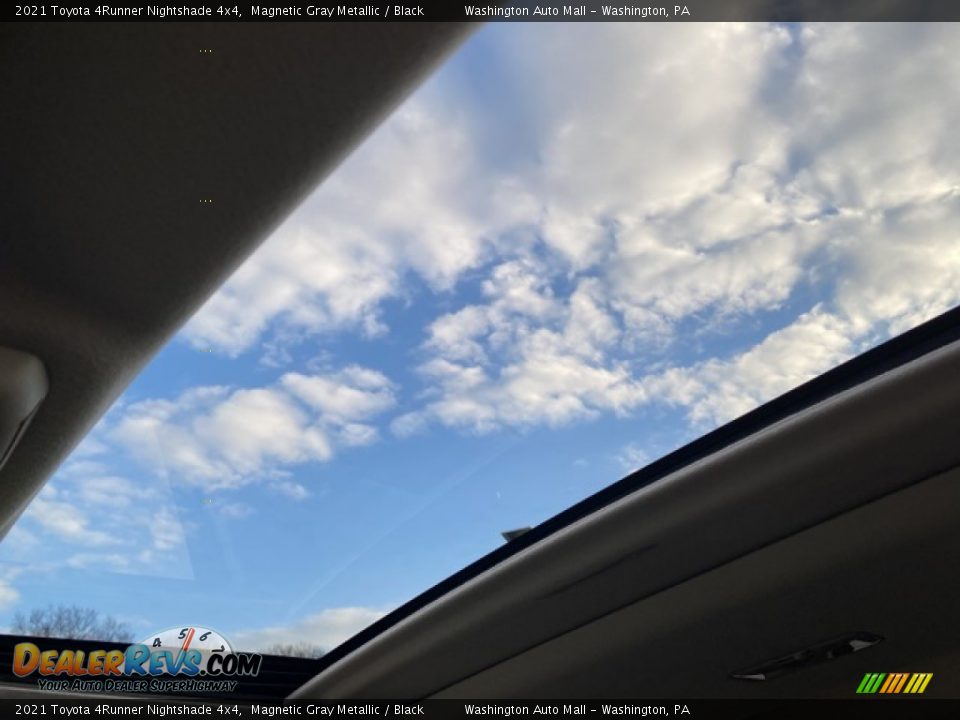 Sunroof of 2021 Toyota 4Runner Nightshade 4x4 Photo #10