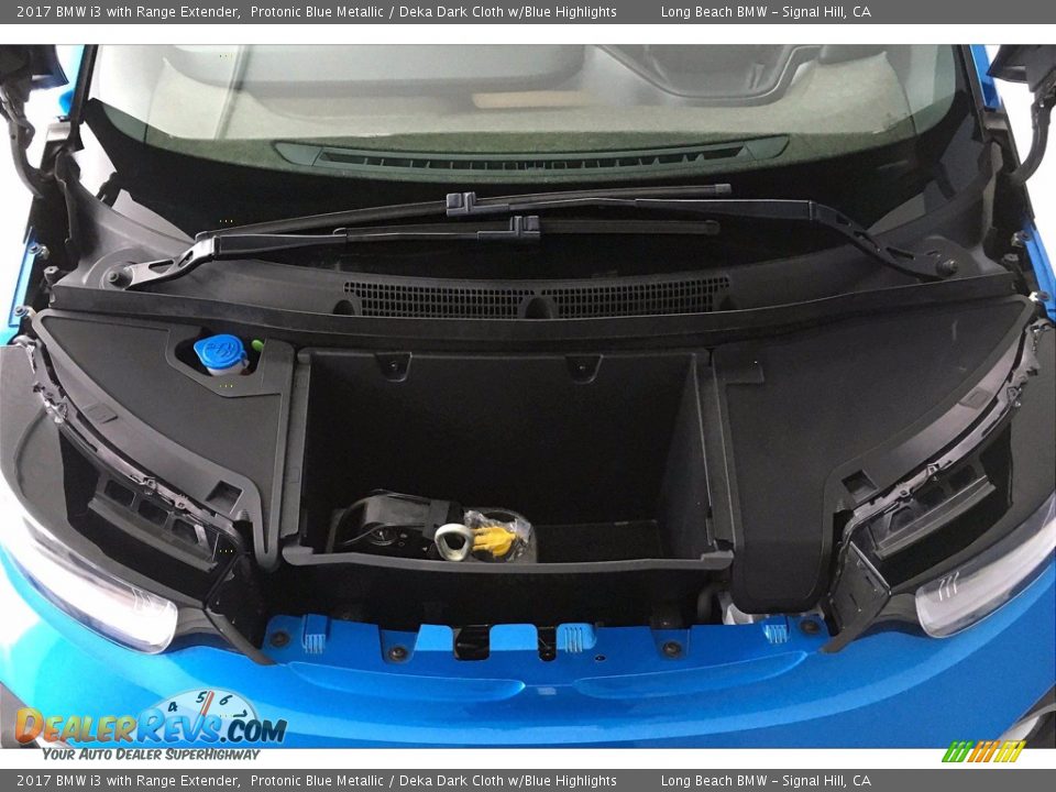 2017 BMW i3 with Range Extender Protonic Blue Metallic / Deka Dark Cloth w/Blue Highlights Photo #9