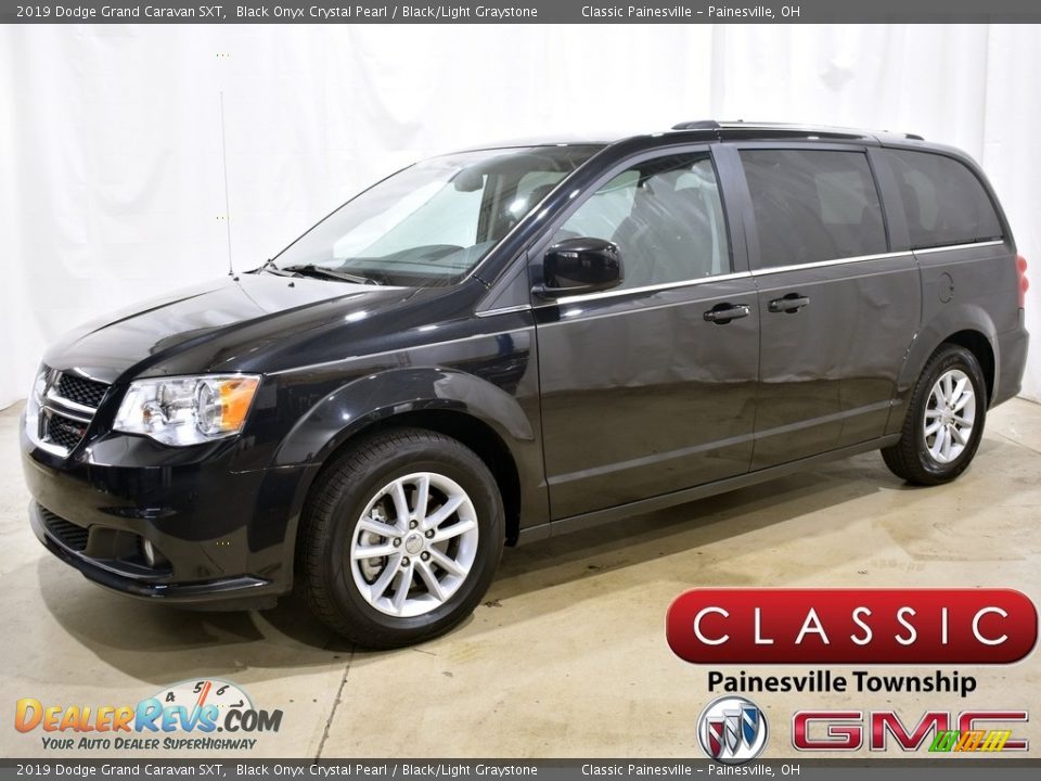 2019 Dodge Grand Caravan SXT Black Onyx Crystal Pearl / Black/Light Graystone Photo #1