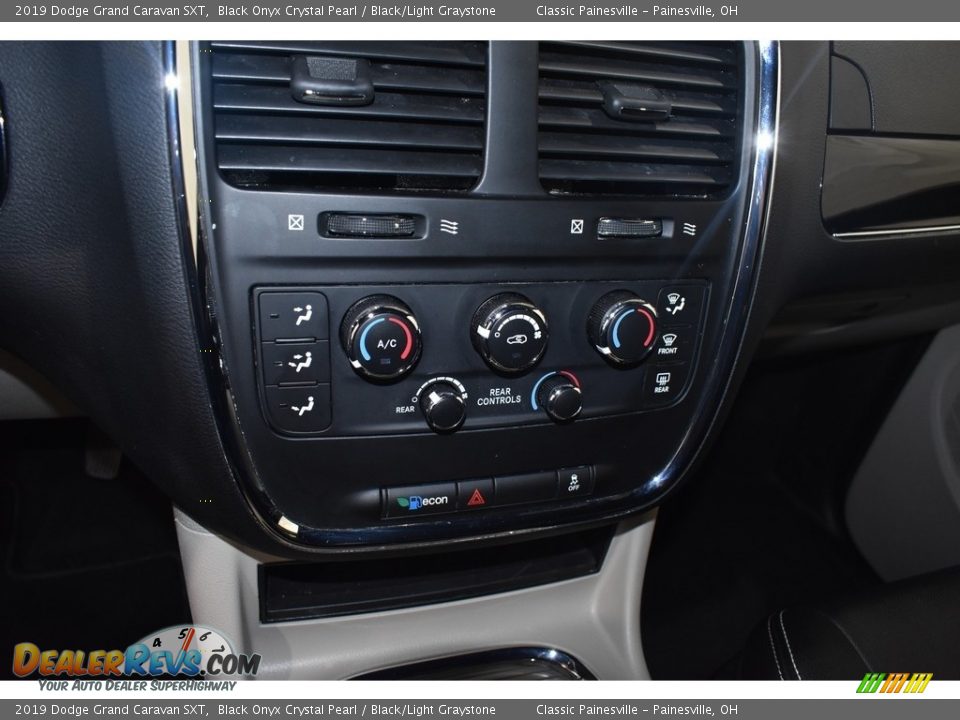 2019 Dodge Grand Caravan SXT Black Onyx Crystal Pearl / Black/Light Graystone Photo #14