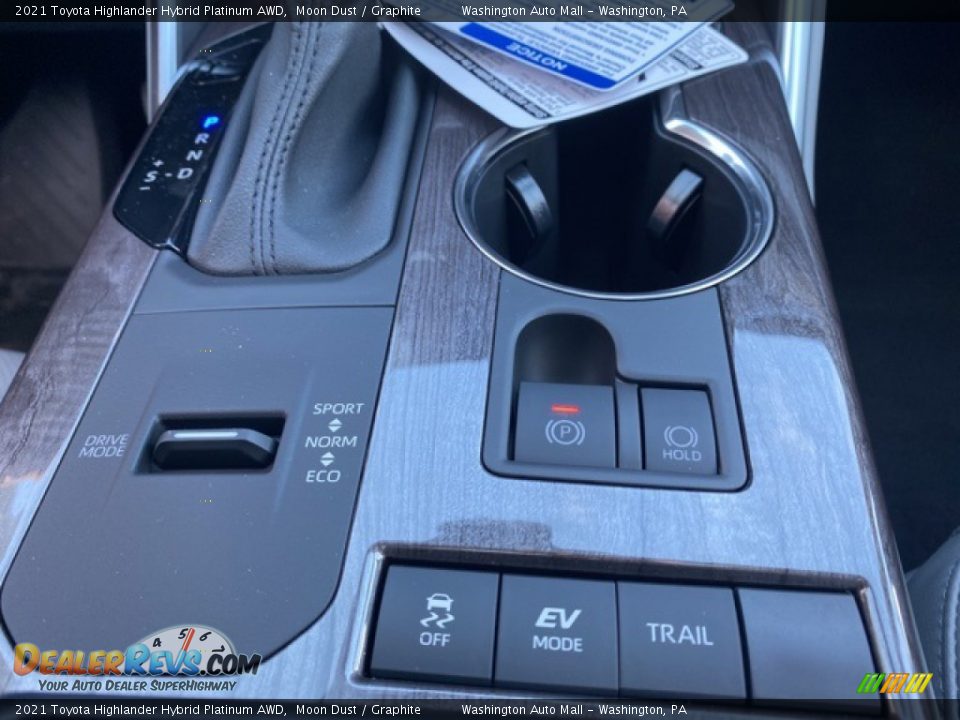 Controls of 2021 Toyota Highlander Hybrid Platinum AWD Photo #21