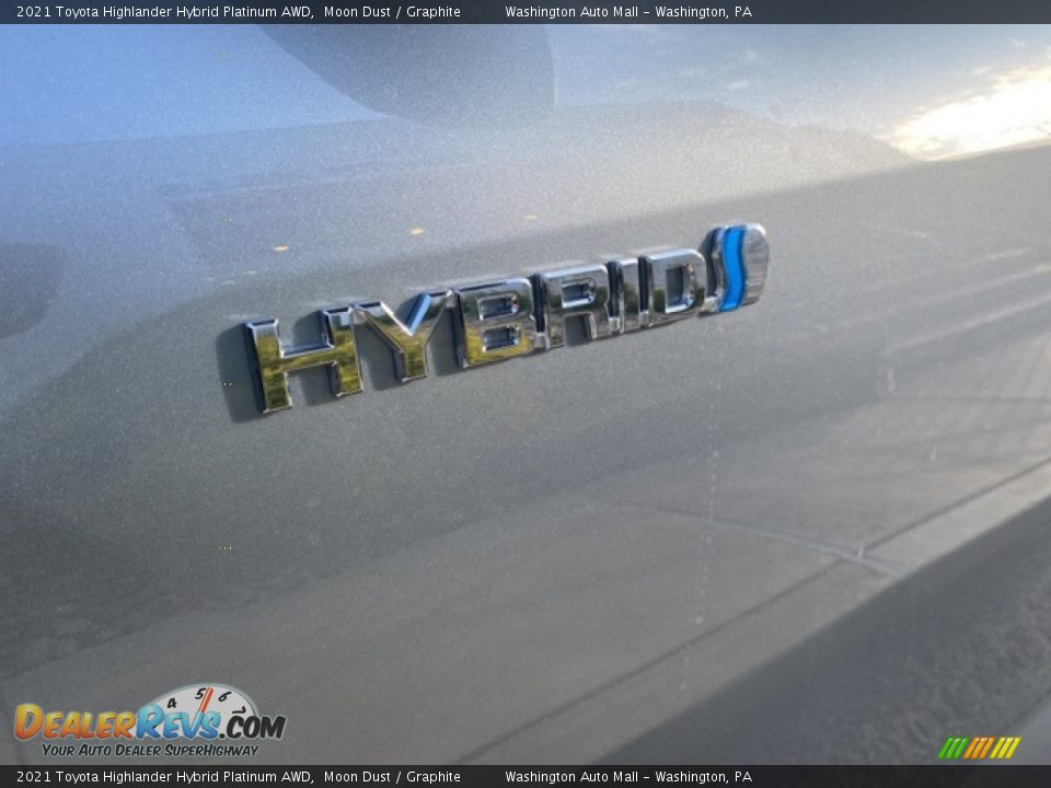 2021 Toyota Highlander Hybrid Platinum AWD Moon Dust / Graphite Photo #24