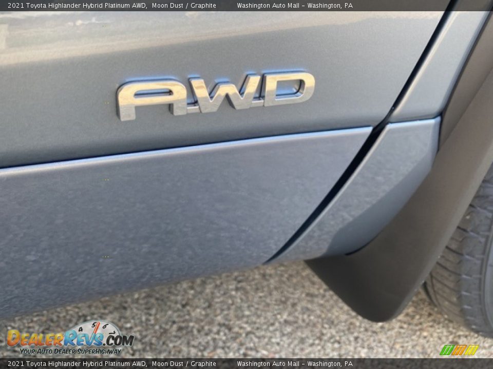 2021 Toyota Highlander Hybrid Platinum AWD Moon Dust / Graphite Photo #28