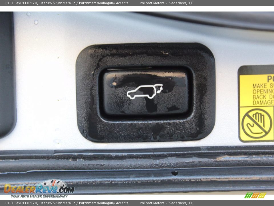 2013 Lexus LX 570 Merury Silver Metallic / Parchment/Mahogany Accents Photo #26