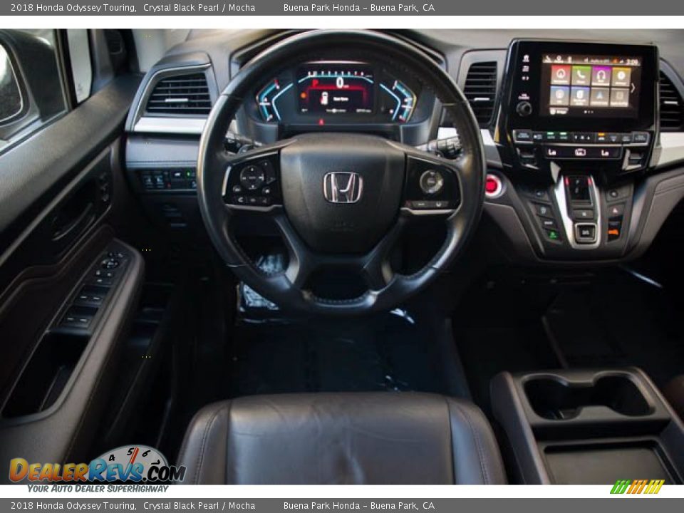 2018 Honda Odyssey Touring Crystal Black Pearl / Mocha Photo #5