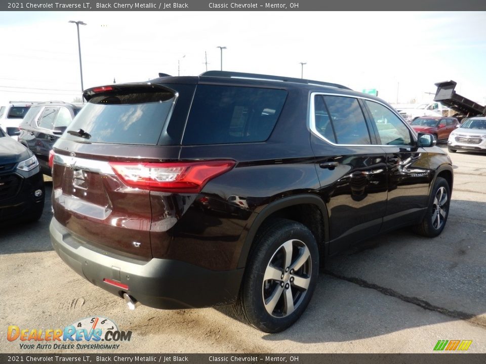 2021 Chevrolet Traverse LT Black Cherry Metallic / Jet Black Photo #4