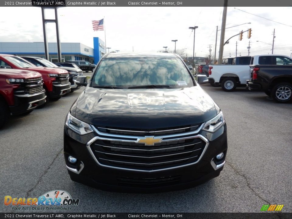 2021 Chevrolet Traverse LT AWD Graphite Metallic / Jet Black Photo #2