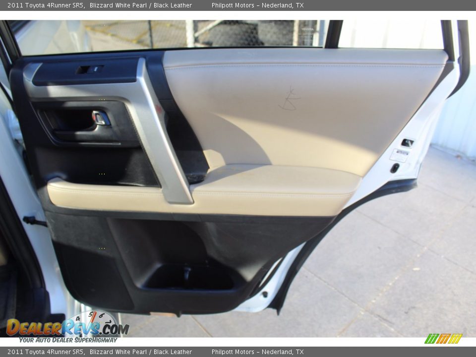 2011 Toyota 4Runner SR5 Blizzard White Pearl / Black Leather Photo #22