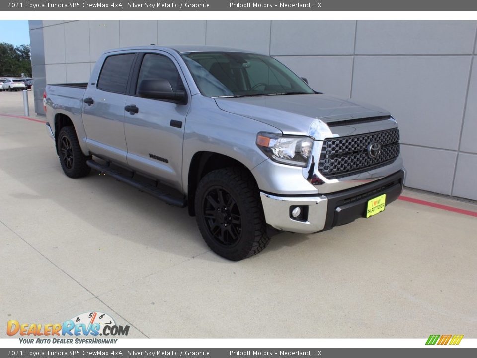 2021 Toyota Tundra SR5 CrewMax 4x4 Silver Sky Metallic / Graphite Photo #2