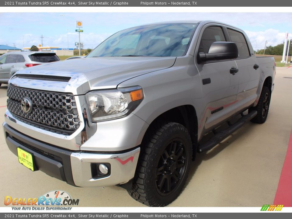 2021 Toyota Tundra SR5 CrewMax 4x4 Silver Sky Metallic / Graphite Photo #4