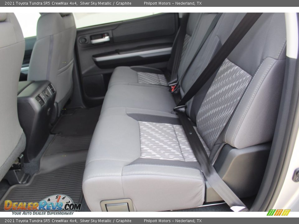 2021 Toyota Tundra SR5 CrewMax 4x4 Silver Sky Metallic / Graphite Photo #18