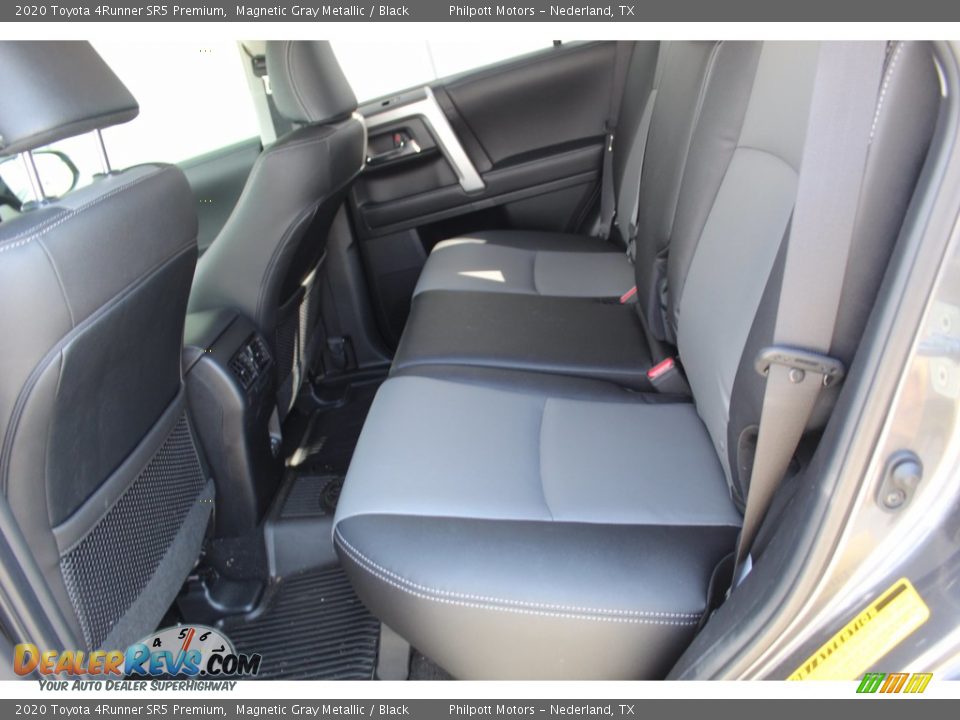 2020 Toyota 4Runner SR5 Premium Magnetic Gray Metallic / Black Photo #20