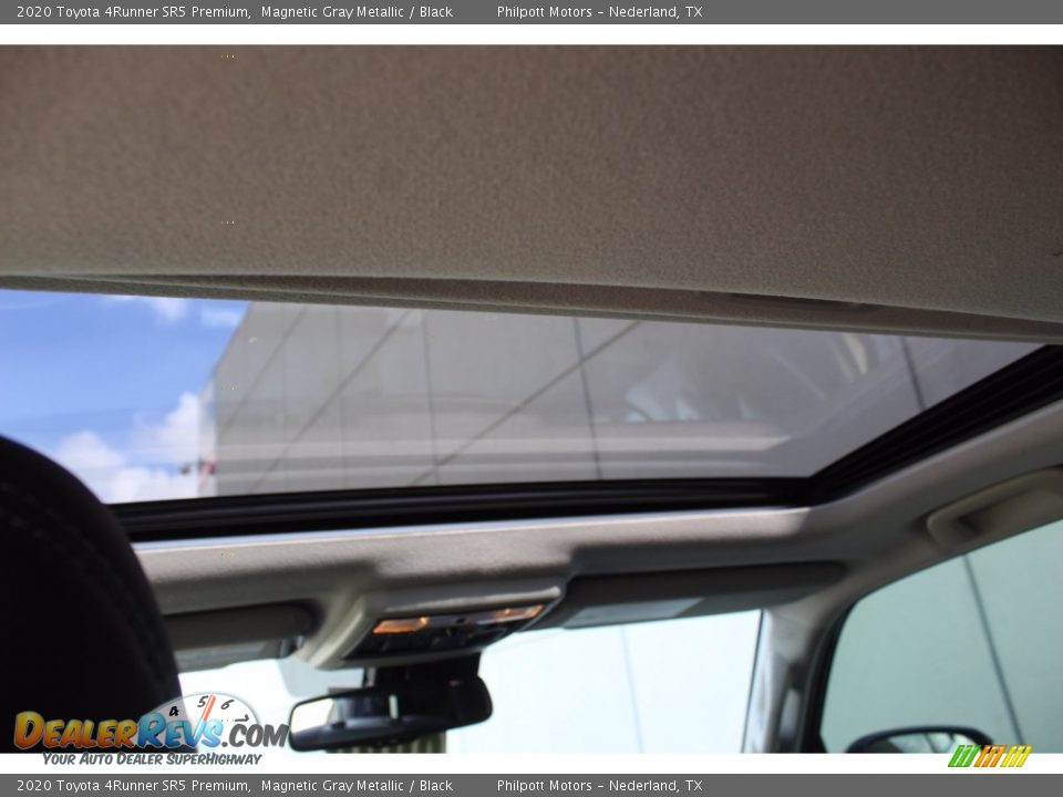 2020 Toyota 4Runner SR5 Premium Magnetic Gray Metallic / Black Photo #23