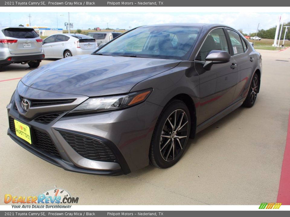 2021 Toyota Camry SE Predawn Gray Mica / Black Photo #4