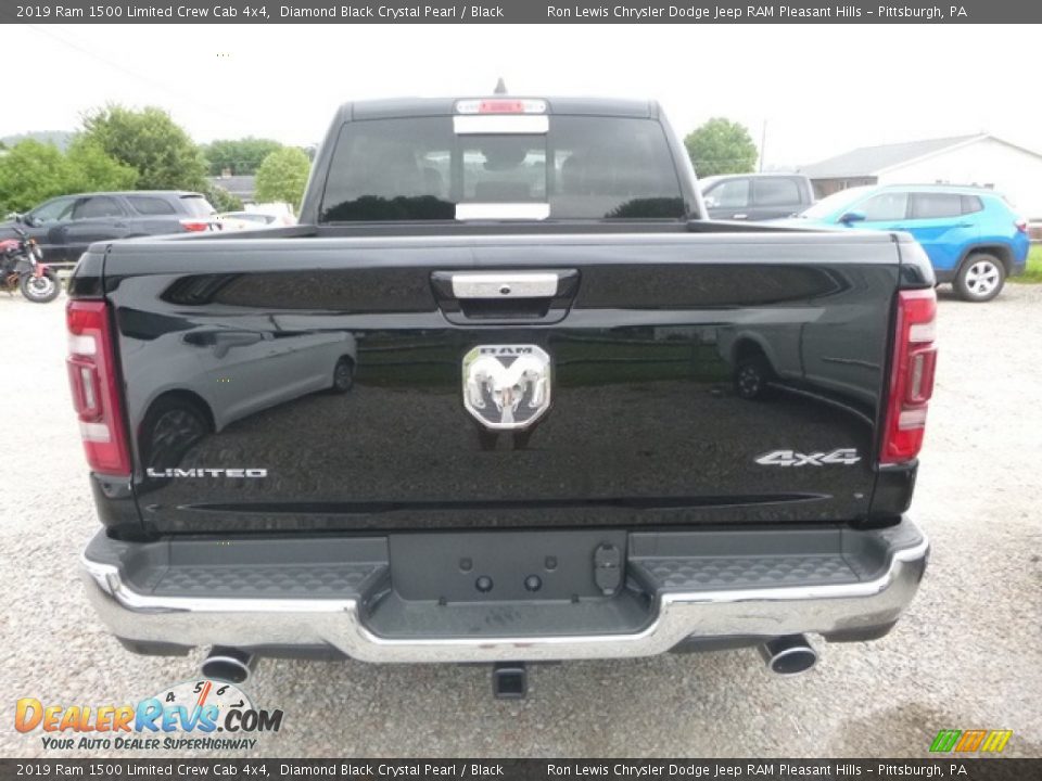 2019 Ram 1500 Limited Crew Cab 4x4 Diamond Black Crystal Pearl / Black Photo #4