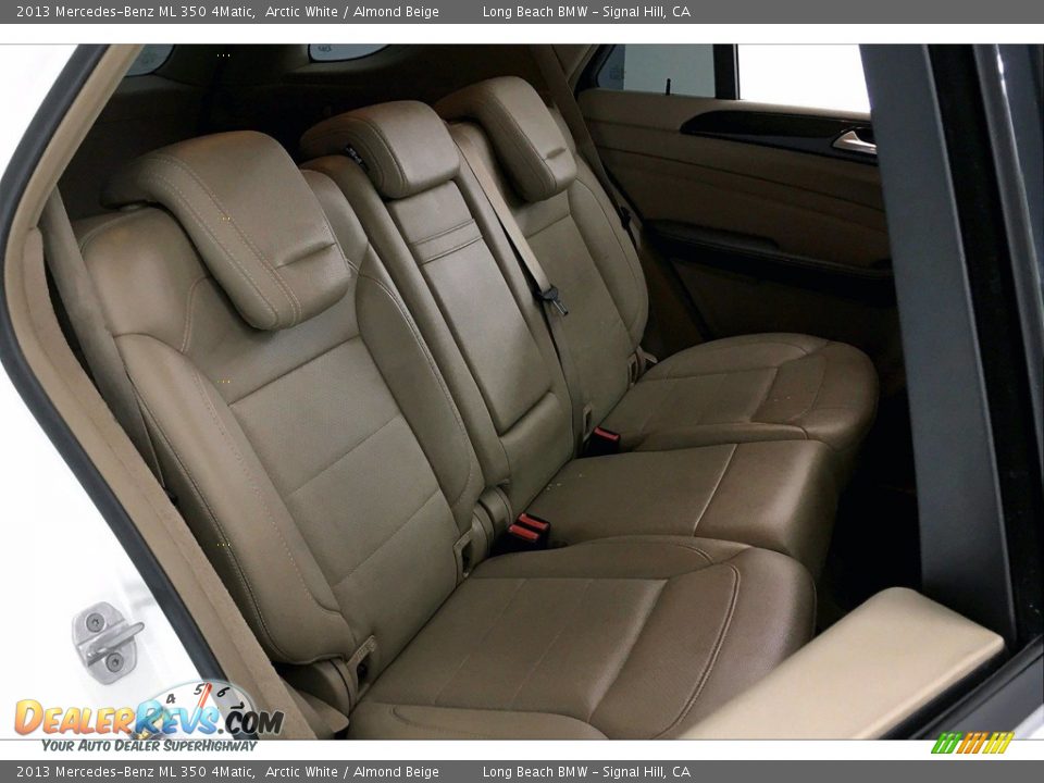 2013 Mercedes-Benz ML 350 4Matic Arctic White / Almond Beige Photo #29