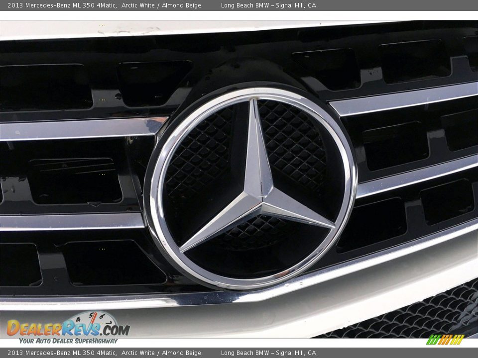 2013 Mercedes-Benz ML 350 4Matic Arctic White / Almond Beige Photo #33