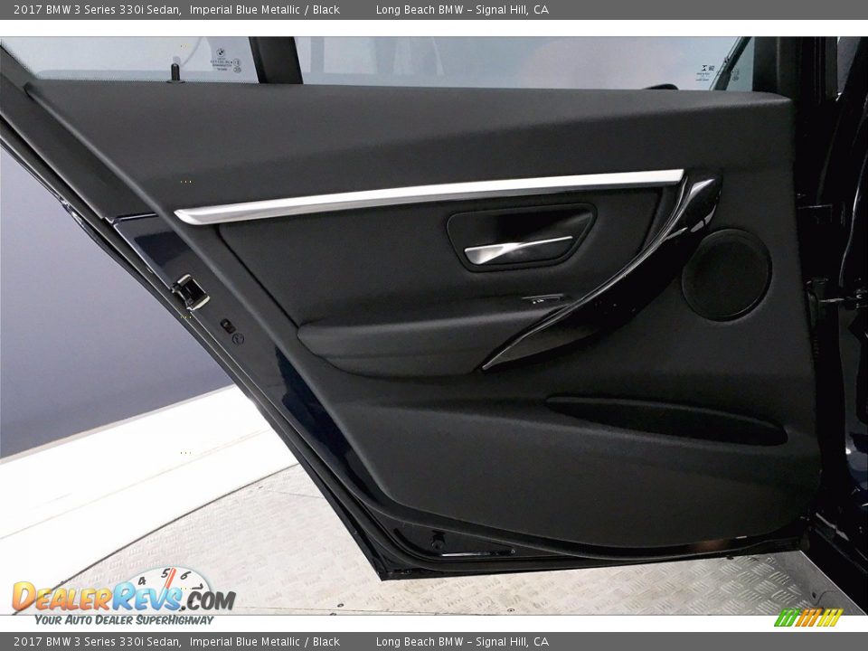 2017 BMW 3 Series 330i Sedan Imperial Blue Metallic / Black Photo #25