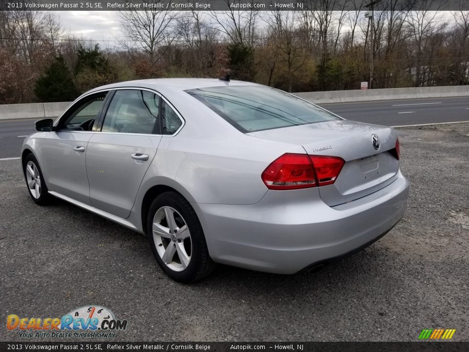 2013 Volkswagen Passat 2.5L SE Reflex Silver Metallic / Cornsilk Beige Photo #5