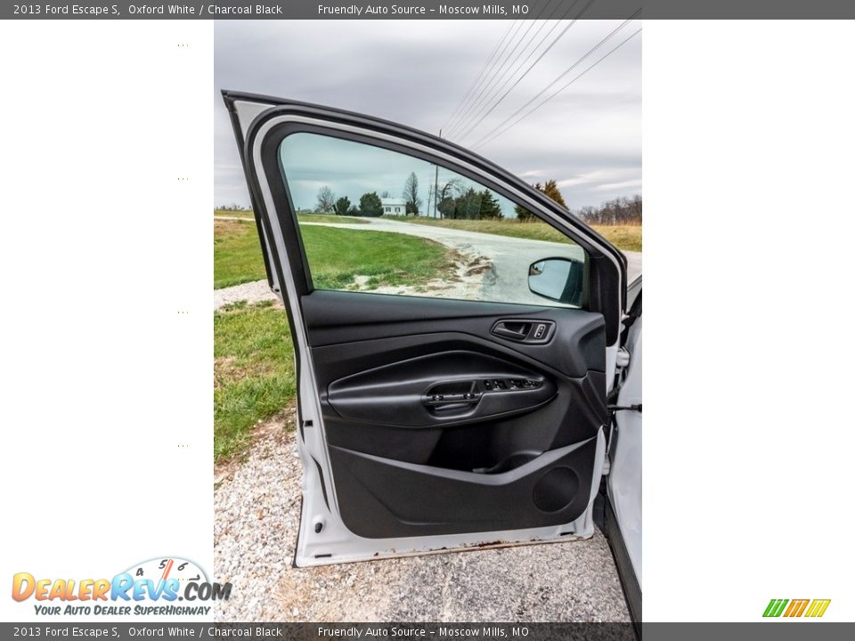 2013 Ford Escape S Oxford White / Charcoal Black Photo #20