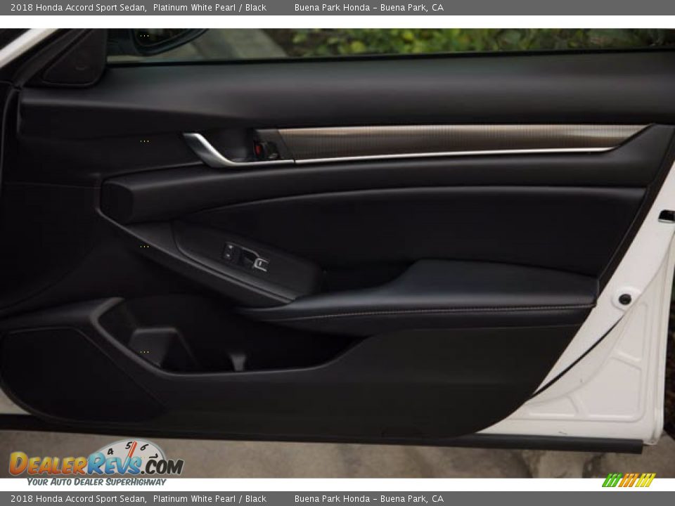 2018 Honda Accord Sport Sedan Platinum White Pearl / Black Photo #32