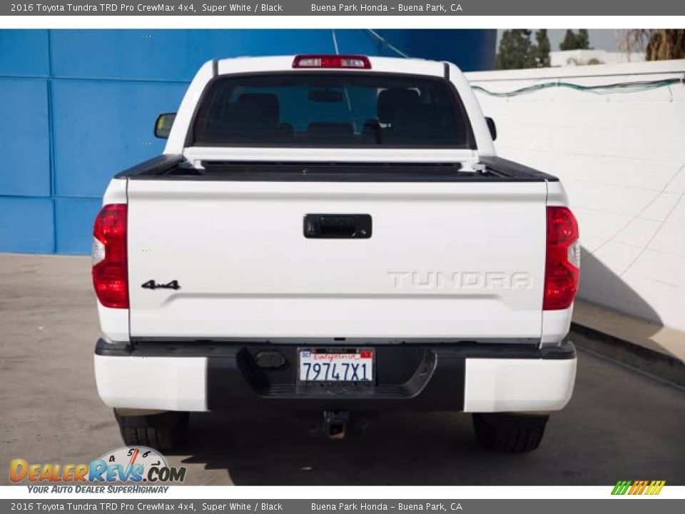 2016 Toyota Tundra TRD Pro CrewMax 4x4 Super White / Black Photo #9