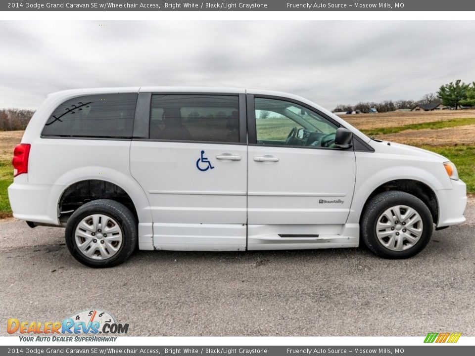 Bright White 2014 Dodge Grand Caravan SE w/Wheelchair Access Photo #3