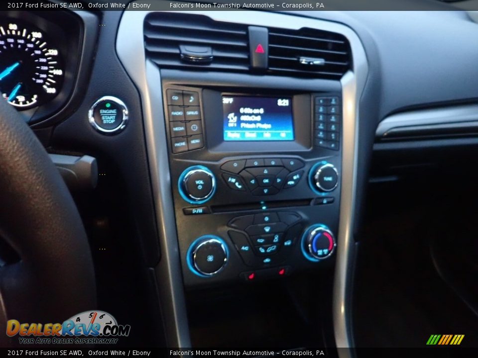 2017 Ford Fusion SE AWD Oxford White / Ebony Photo #22