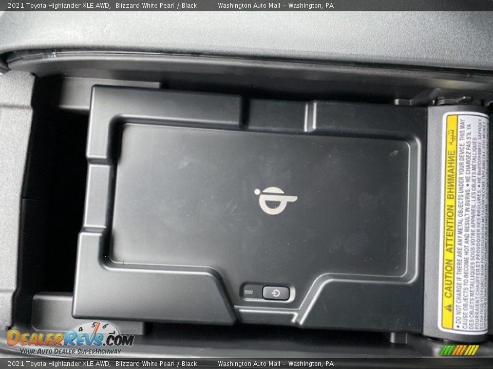 2021 Toyota Highlander XLE AWD Blizzard White Pearl / Black Photo #18