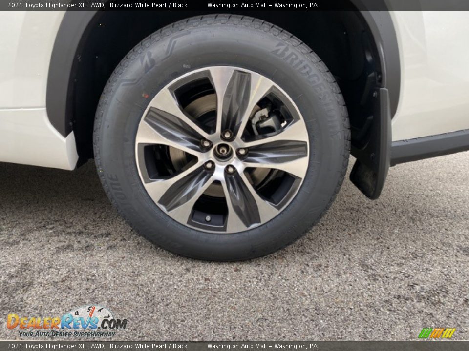 2021 Toyota Highlander XLE AWD Blizzard White Pearl / Black Photo #36