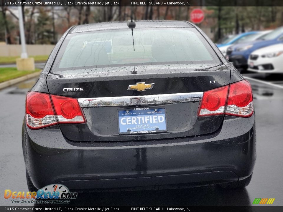 2016 Chevrolet Cruze Limited LT Black Granite Metallic / Jet Black Photo #20