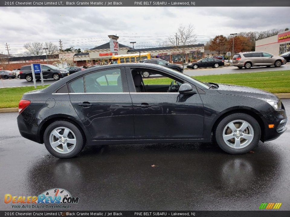 2016 Chevrolet Cruze Limited LT Black Granite Metallic / Jet Black Photo #22