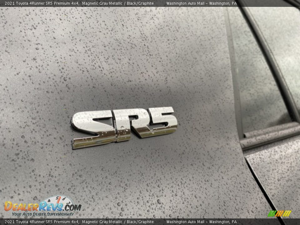 2021 Toyota 4Runner SR5 Premium 4x4 Magnetic Gray Metallic / Black/Graphite Photo #24