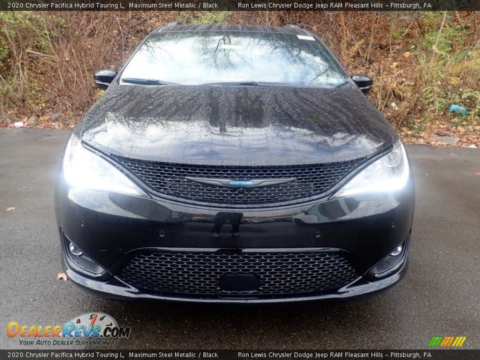 2020 Chrysler Pacifica Hybrid Touring L Maximum Steel Metallic / Black Photo #2