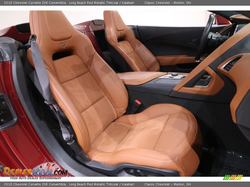 Front Seat of 2016 Chevrolet Corvette Z06 Convertible Photo #32