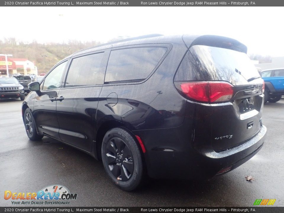 2020 Chrysler Pacifica Hybrid Touring L Maximum Steel Metallic / Black Photo #18