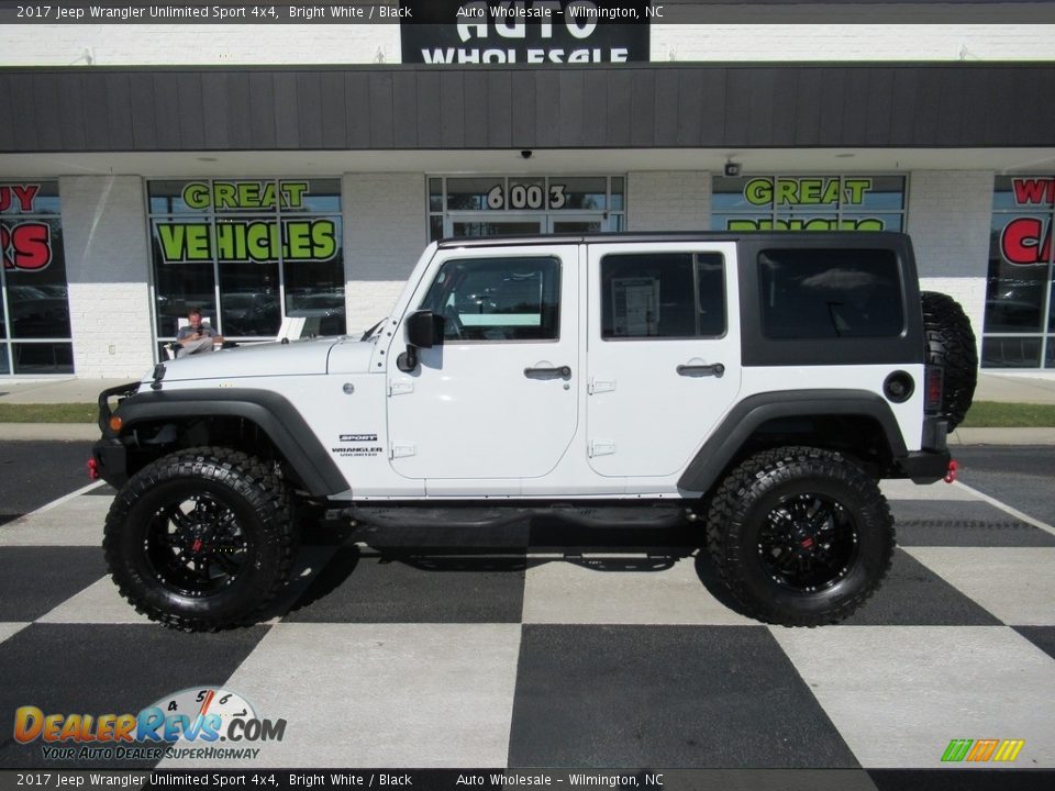 2017 Jeep Wrangler Unlimited Sport 4x4 Bright White / Black Photo #1