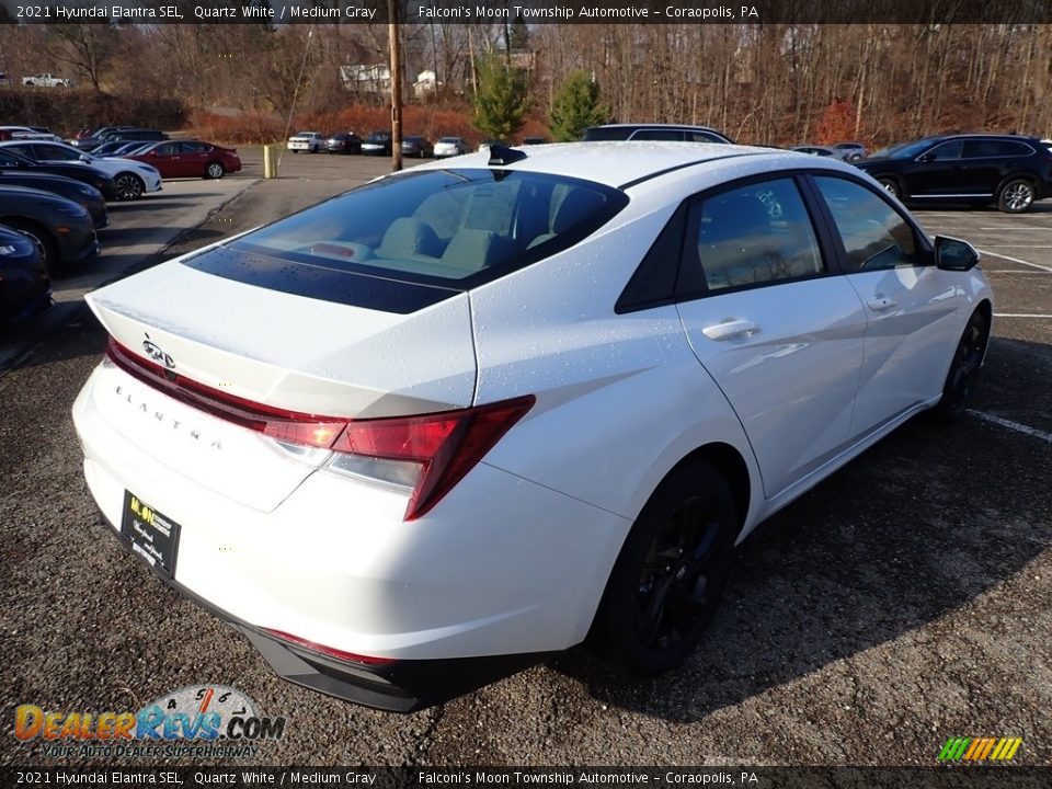 2021 Hyundai Elantra SEL Quartz White / Medium Gray Photo #2