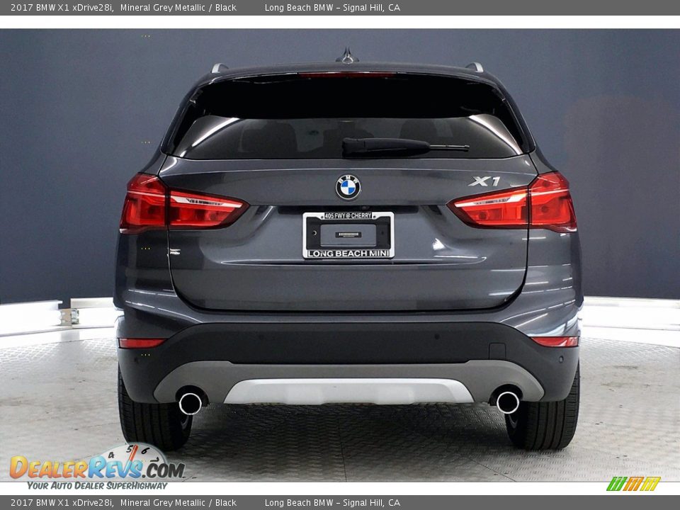 2017 BMW X1 xDrive28i Mineral Grey Metallic / Black Photo #3