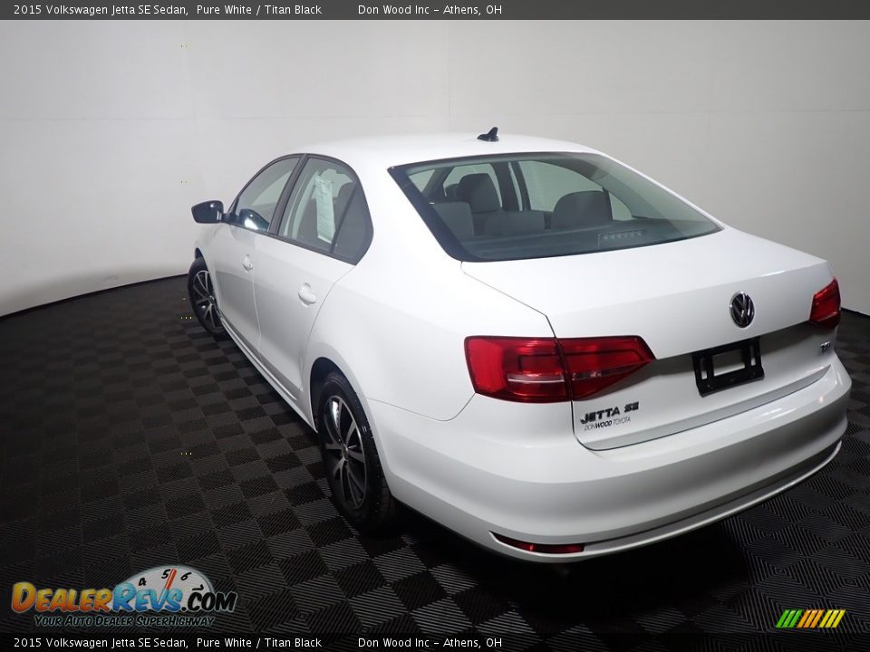 2015 Volkswagen Jetta SE Sedan Pure White / Titan Black Photo #8