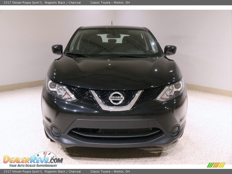 2017 Nissan Rogue Sport S Magnetic Black / Charcoal Photo #2