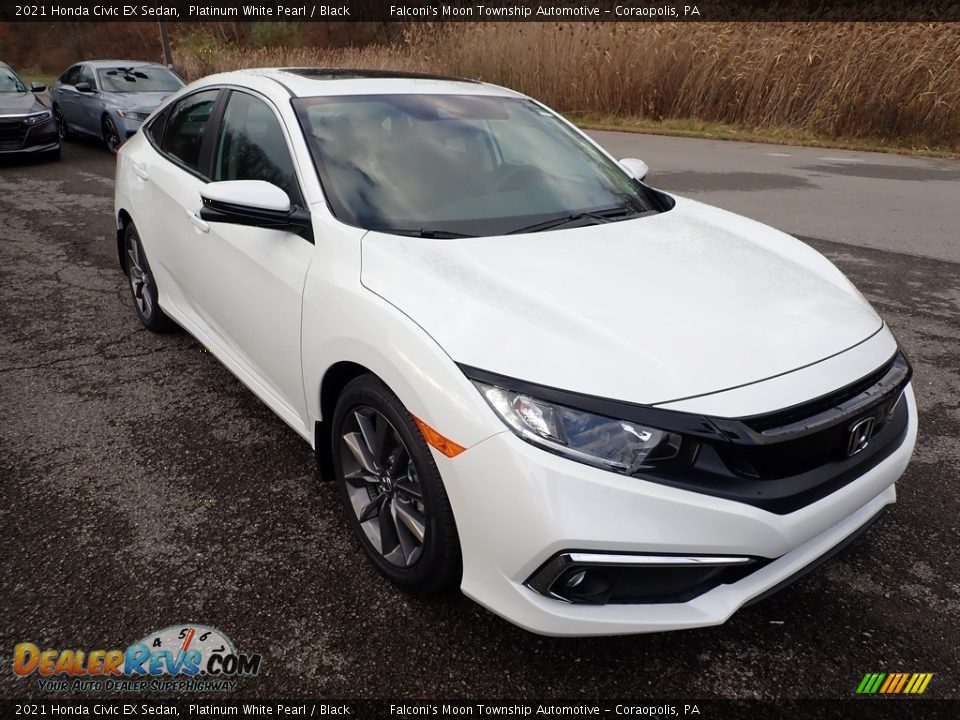 Front 3/4 View of 2021 Honda Civic EX Sedan Photo #5