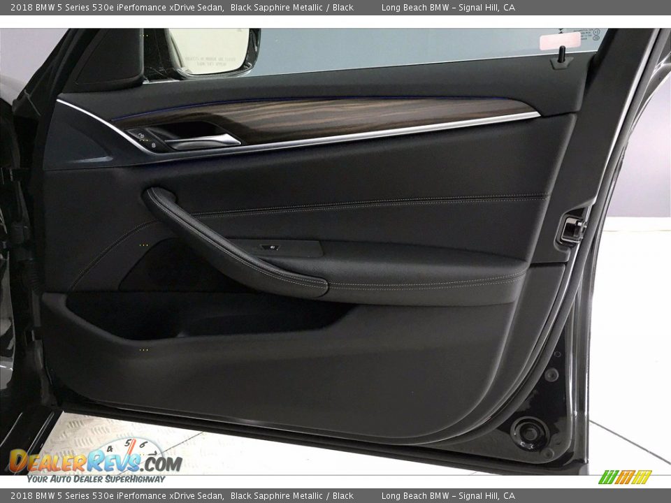 2018 BMW 5 Series 530e iPerfomance xDrive Sedan Black Sapphire Metallic / Black Photo #24