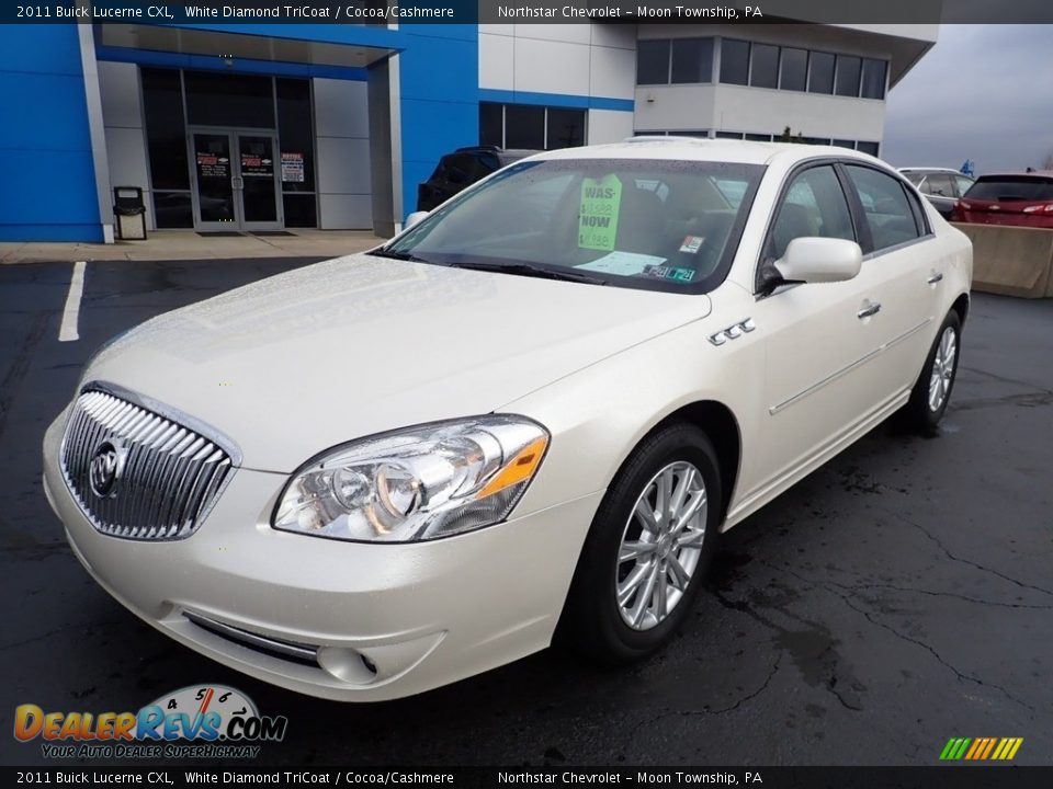 2011 Buick Lucerne CXL White Diamond TriCoat / Cocoa/Cashmere Photo #2