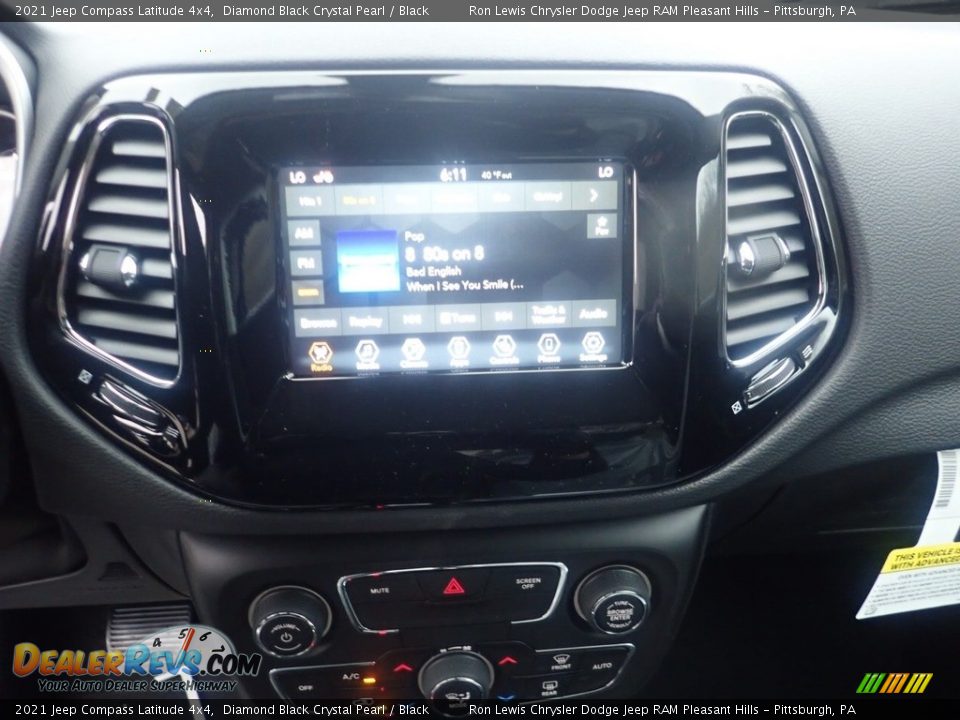 2021 Jeep Compass Latitude 4x4 Diamond Black Crystal Pearl / Black Photo #17